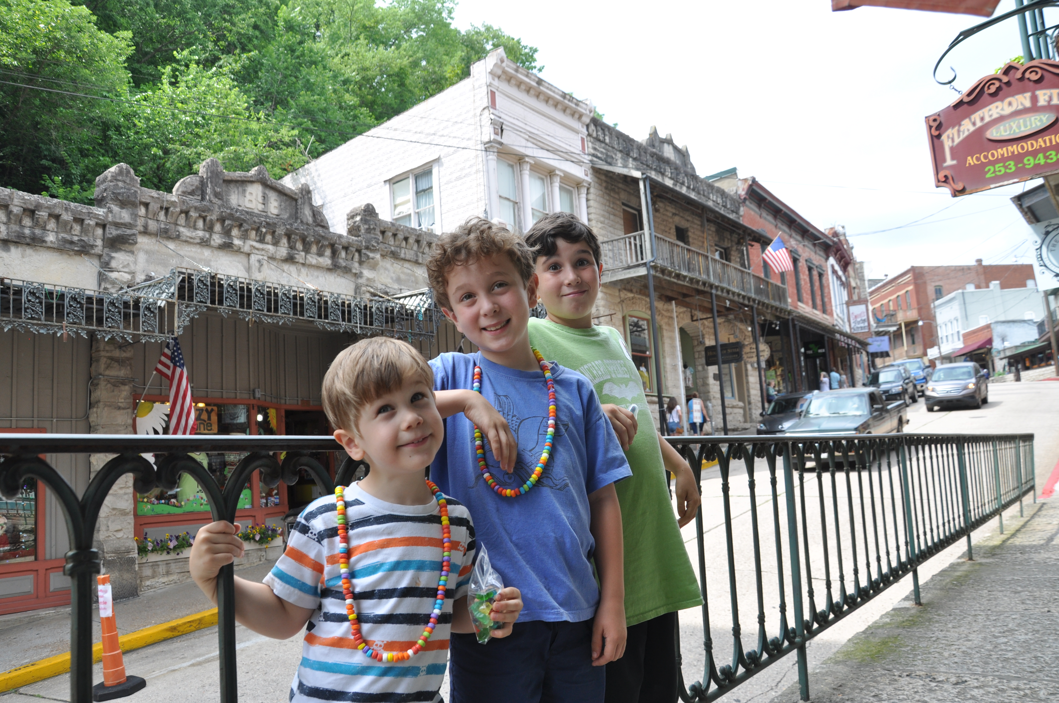 Kids outside candy store in Eureka Springs